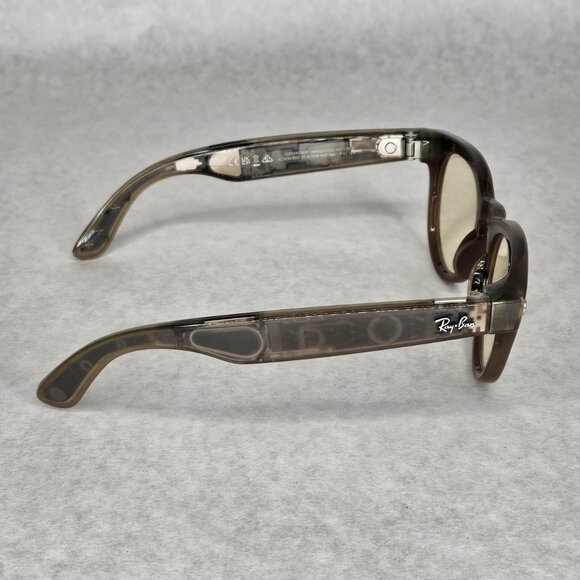 Ray-Ban Meta Headliner Smart Glasses GEN 1 Translucent Brown and Gray Box Case - Picture 3 of 16